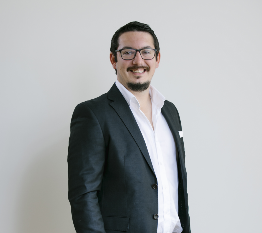 Cenk Ertenü - von ithelps Digital